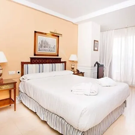 Apartamento Guadalpin Boutique *