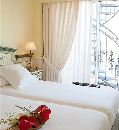 Apartamento Guadalpin Boutique