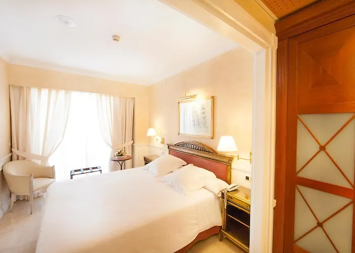 Apartamento Guadalpin Boutique